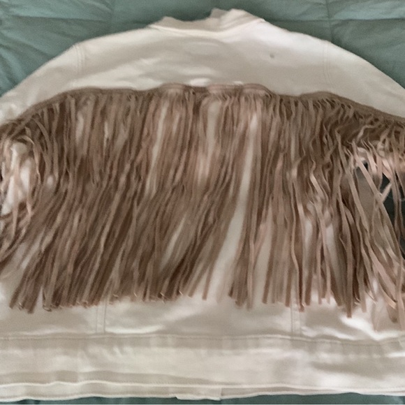 Judy Blue White Denim Jacket - Picture 2 of 8